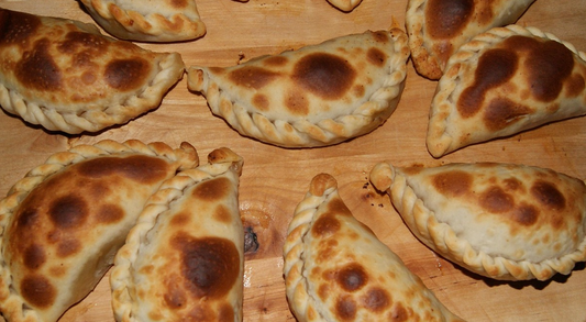 chaussons aux épinards, saumon fumé et ricotta