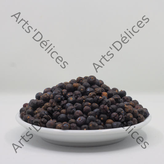 baies de genévrier ou baies de genièvre entières