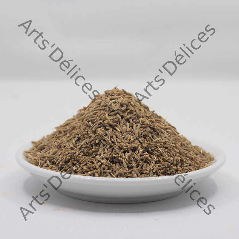graines de cumin entières dans leur soucoupe