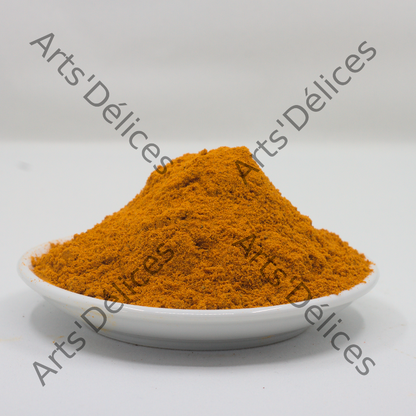 curry rouge thaï dans sa soucoupe